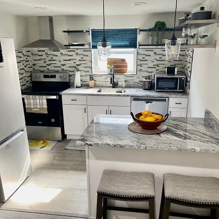 Cozy 1Br Apt In Elizabeth -10 Min To Ewr Airport & 30 Min To Nyc Apartment Екстериор снимка